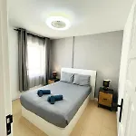 Silent With Cozy Terrace And Ocean View Apartment