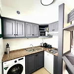 Apartment Silent With Cozy Terrace And Ocean View *